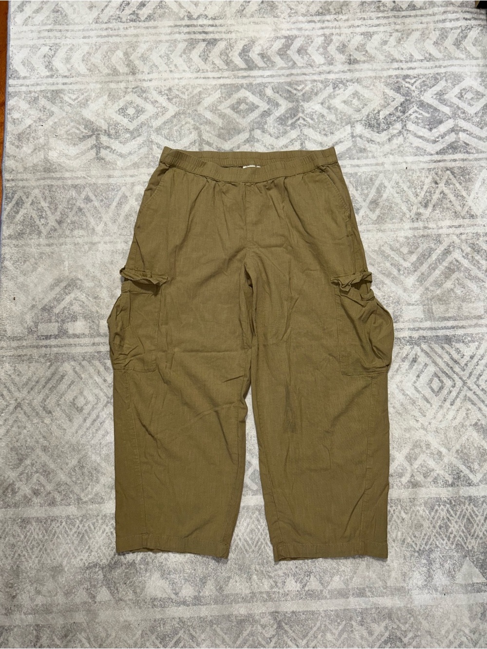 Universal Thread Men's Cargo Pants in Olive Brown